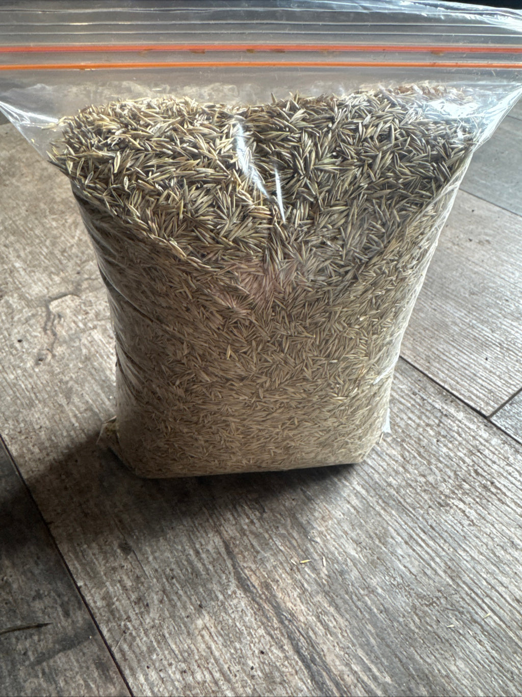 Hard-Wearing Fast Growing Grass Seed – Approx. 0.4 kg
