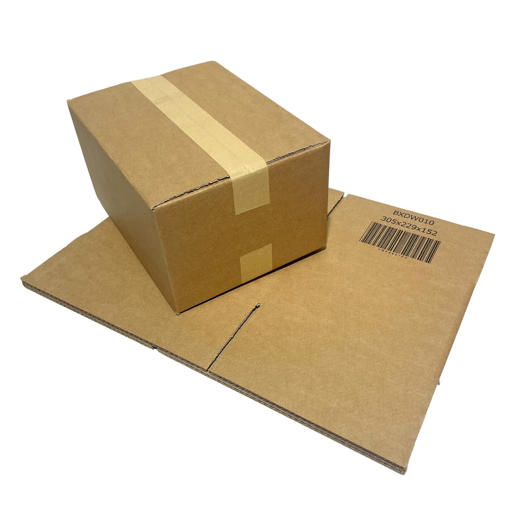 W.E. Roberts Strong Double Wall Cardboard Boxes (Pack of 15) - Boxes for posting, Boxes for moving house, Packing boxes, Postal Shipping Boxes (305mm x 229mm x 229mm (12 x 9 x 9"))