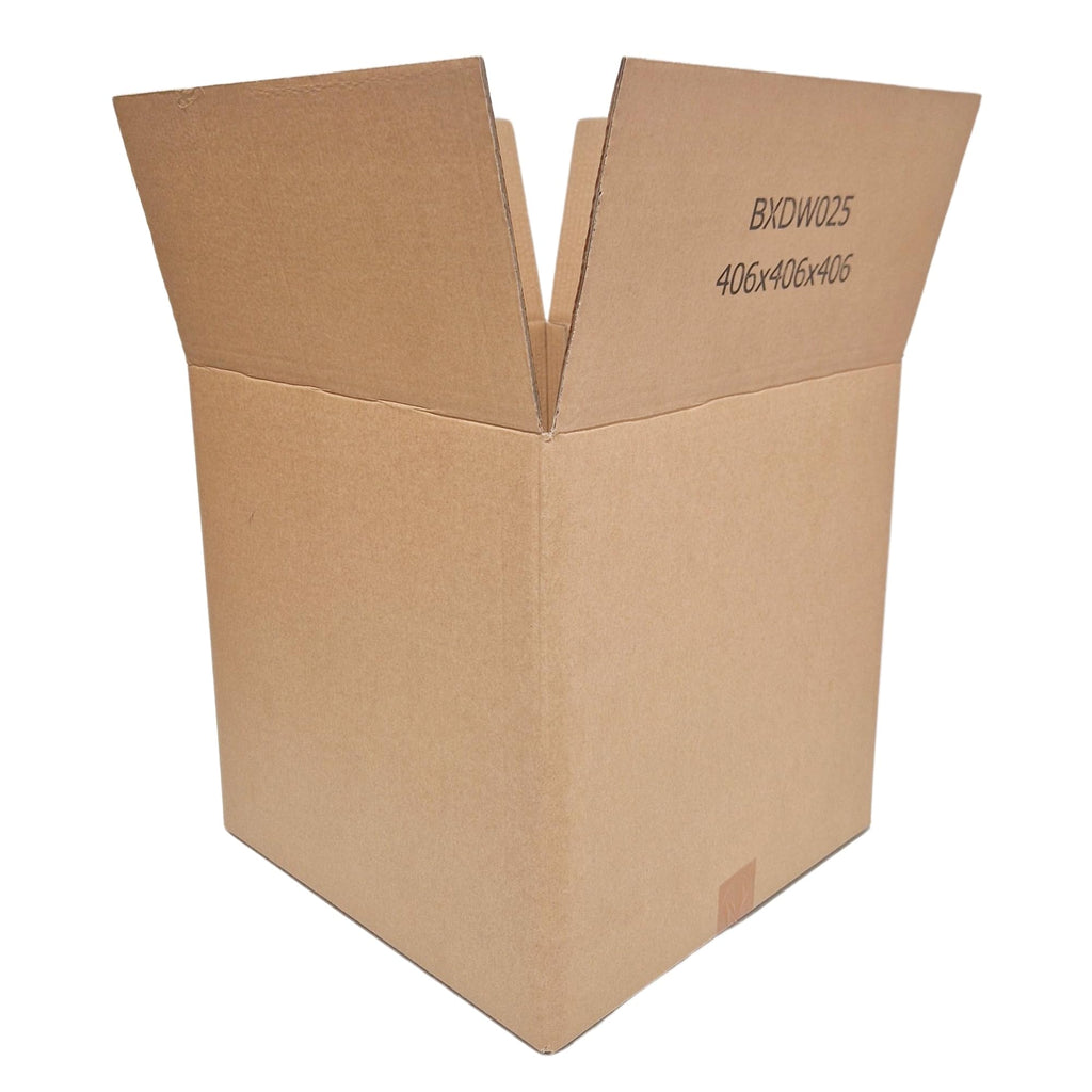 W.E. Roberts Strong Double Wall Cardboard Boxes (Pack of 15) - Boxes for posting, Boxes for moving house, Packing boxes, Postal Shipping Boxes (305mm x 229mm x 229mm (12 x 9 x 9"))
